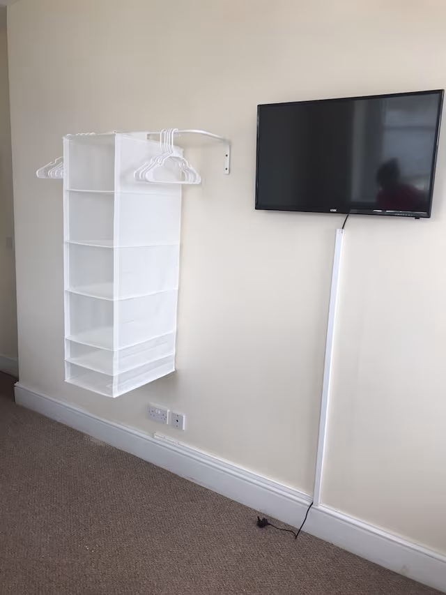 Standard Family Room (3)