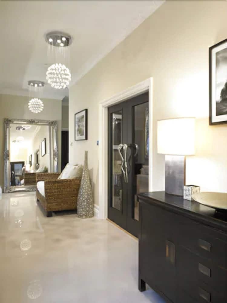 Windfalls Boutique Hotel4