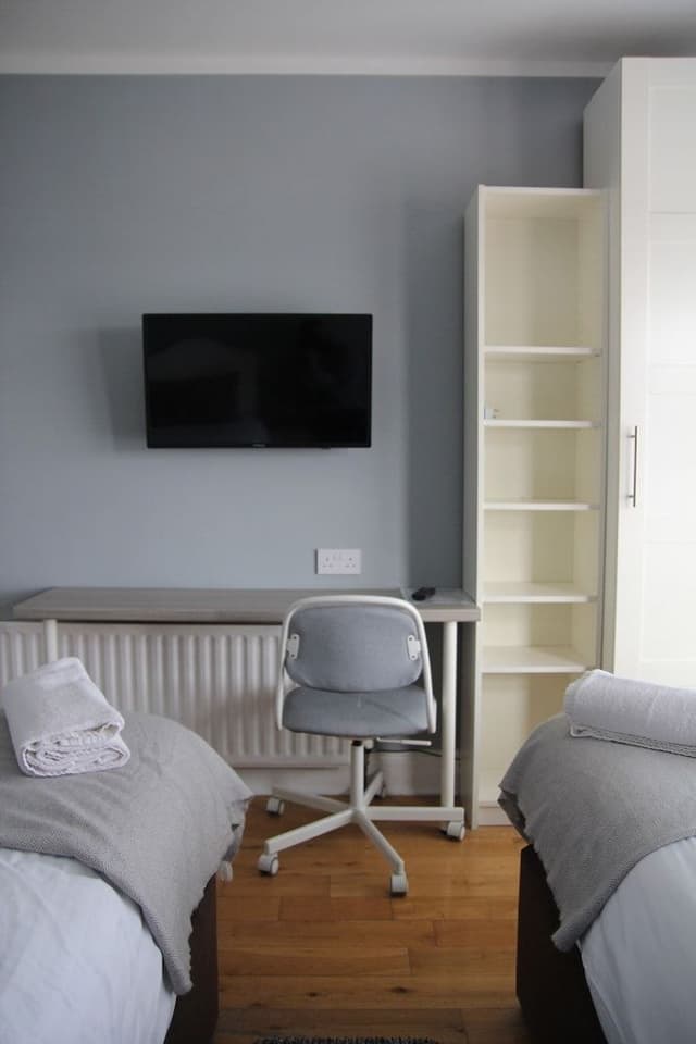 Twin Room, Ensuite