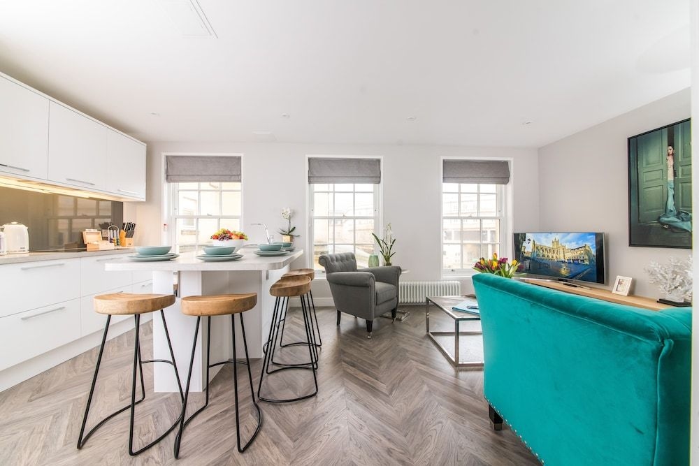 Halcyon Apartments2