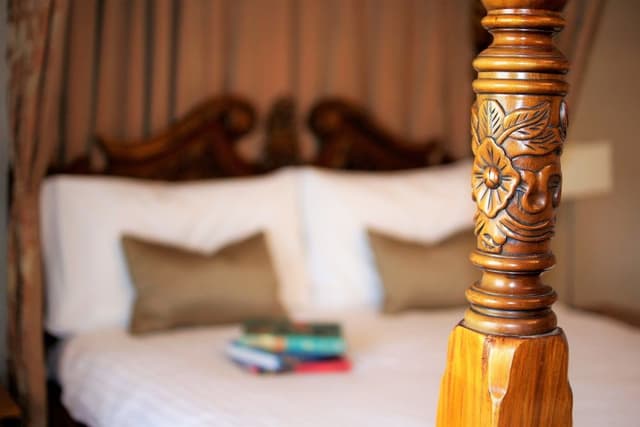 Sea View Four Poster