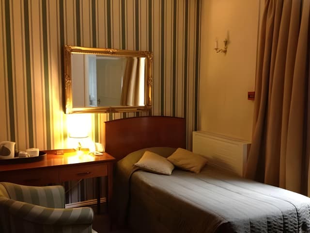 Executive Single Room