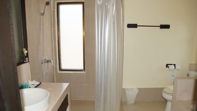 Deluxe Family Room (3 Adults)