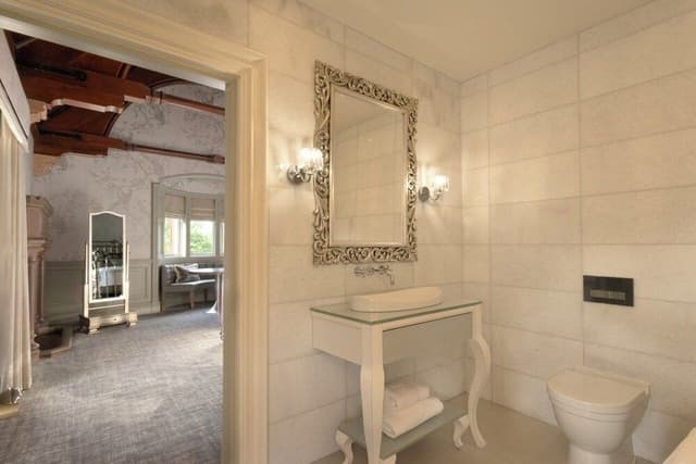 Castle Suite