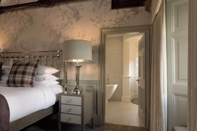 Castle Suite