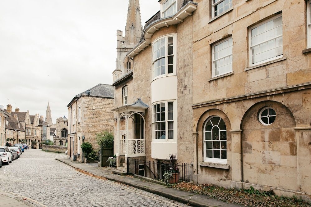 Crown Hotel Stamford2