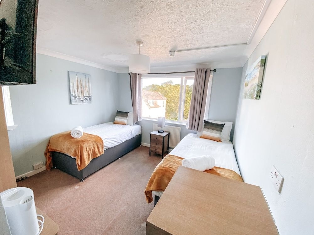Ingledene Guest House2