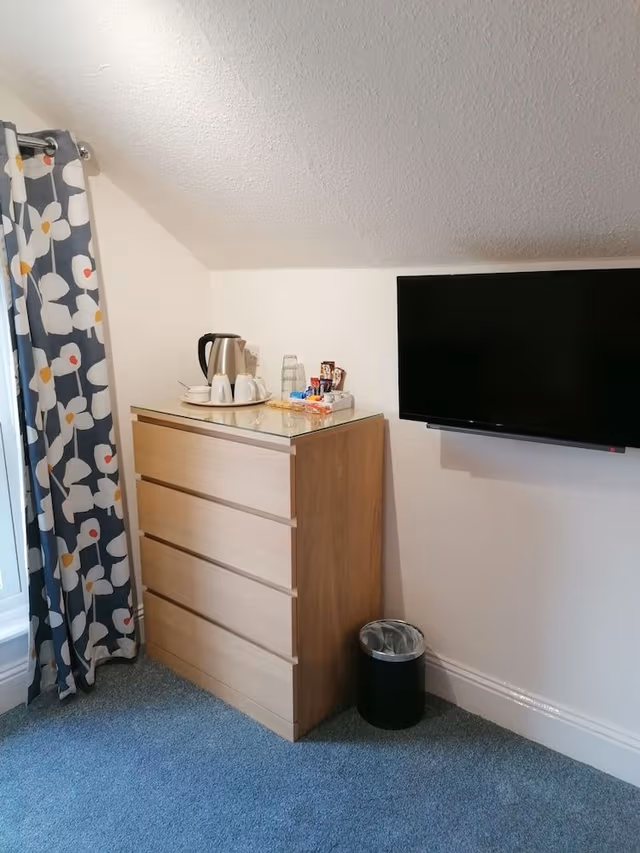 Triple Room, Ensuite (3 People - B&B)