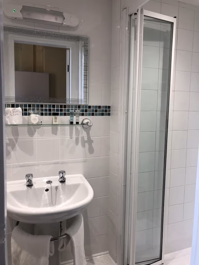 Classic Double Room, Ensuite (B&B)