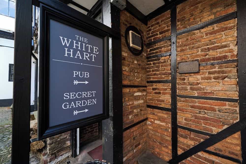White Hart White Hart