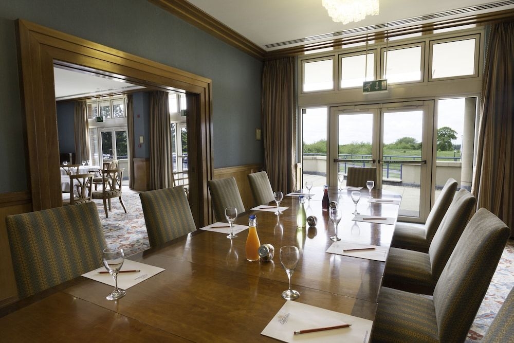 The Oxfordshire Golf Hotel and Spa3