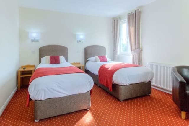 Classic Twin Room