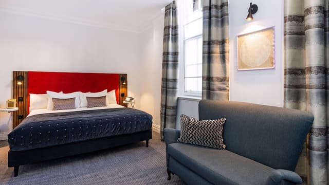 King or Twin Room