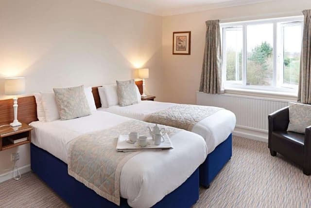 Classic Room, 2 Twin Beds, Non Smoking