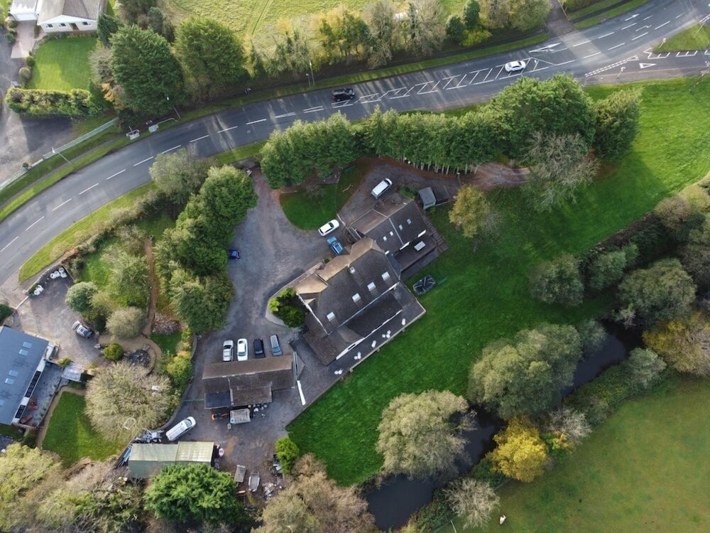 Ewenny Farm Guesthouse1