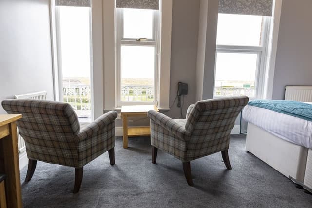 Deluxe Double Room, Ensuite, Sea View (Deluxe Queen Seaview)