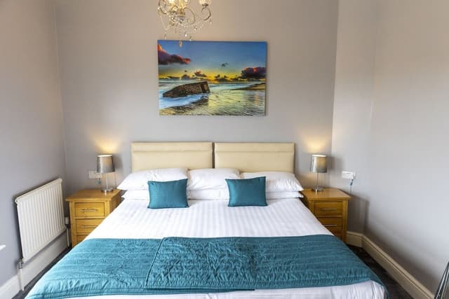 Deluxe Double Room, Ensuite, Sea View (Deluxe Queen Seaview)