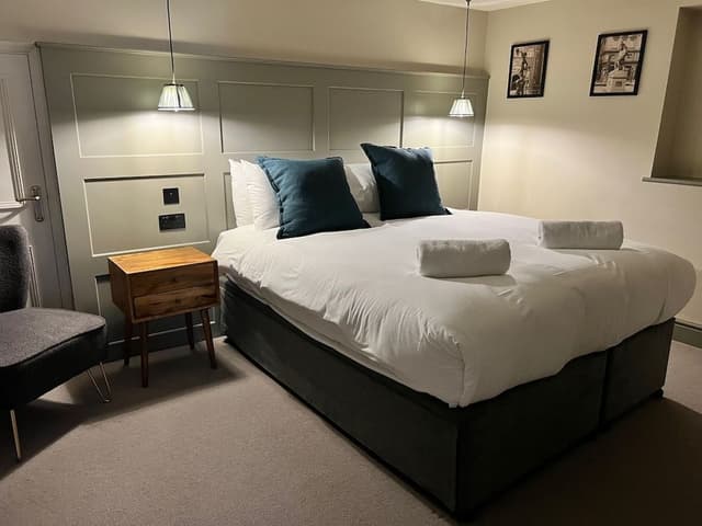 Family Suite, Ensuite