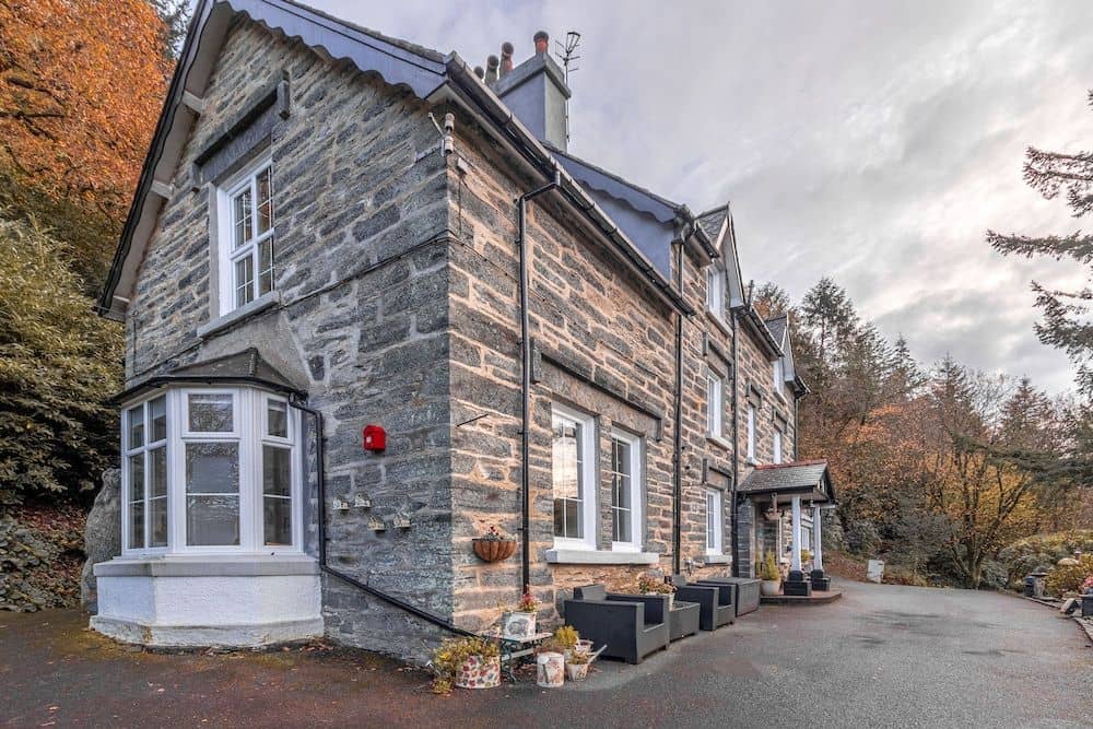 Glyntwrog House Glyntwrog House