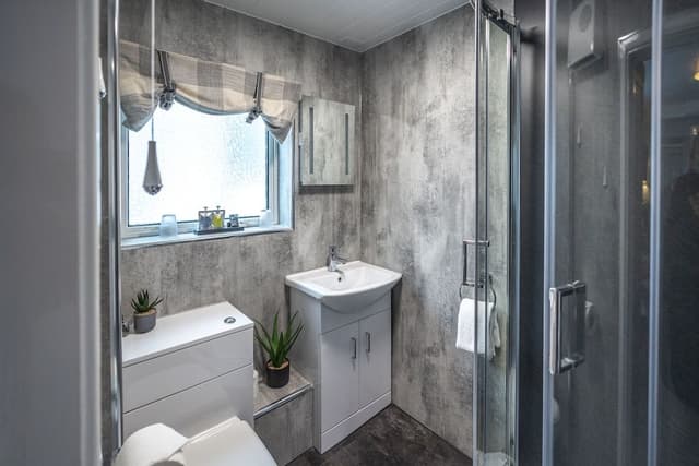 Classic Twin Room, Ensuite (Inland View)