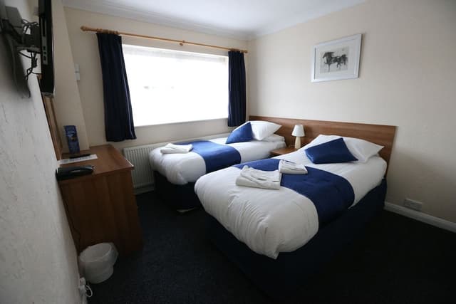 Standard Twin Room