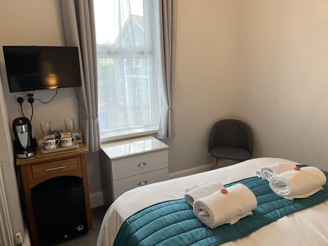Standard Double Room, 1 King Bed, Room 2