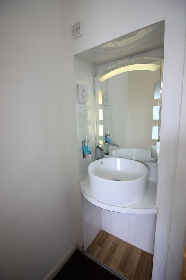 Basic Double Room Single Use, 1 Double Bed