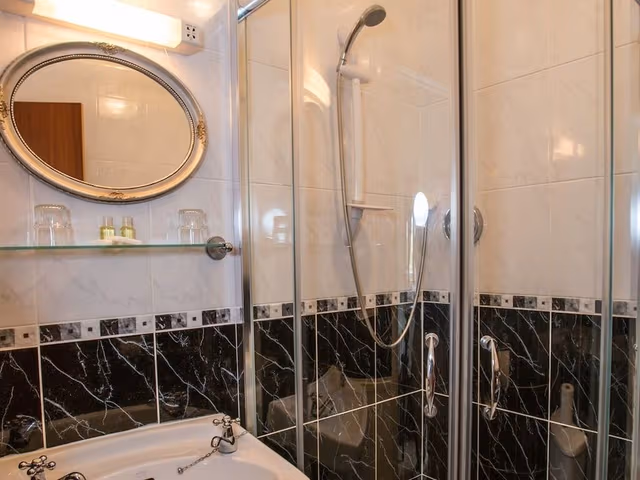 Superior Double Room, Ensuite