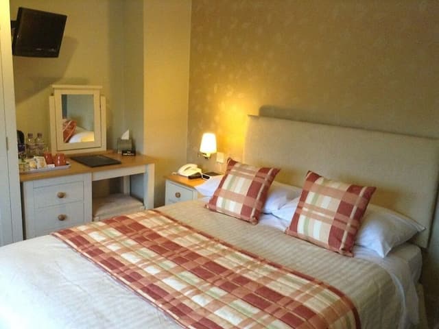 Comfort Double Room, Ensuite (Small)