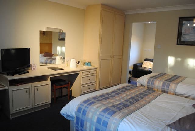 Family Suite, Ensuite (2 Adults + 1 Child)