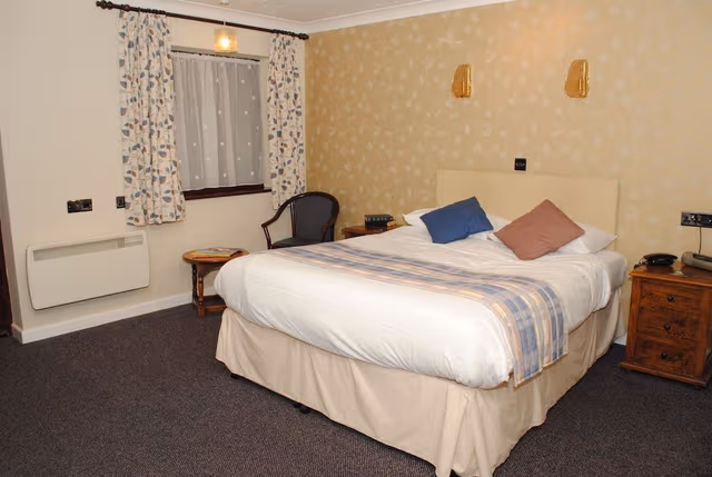 Executive Suite, Ensuite