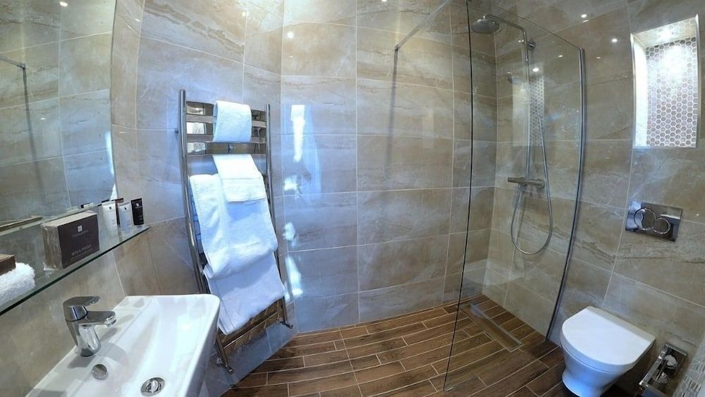Bartle Hall Country Hotel3
