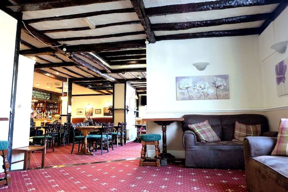 Ambrose Hotel1