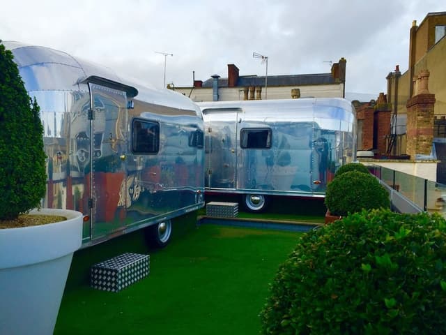 20 Ft Caravan