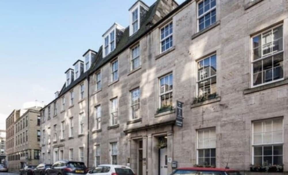 Edinburgh Central Guest House0