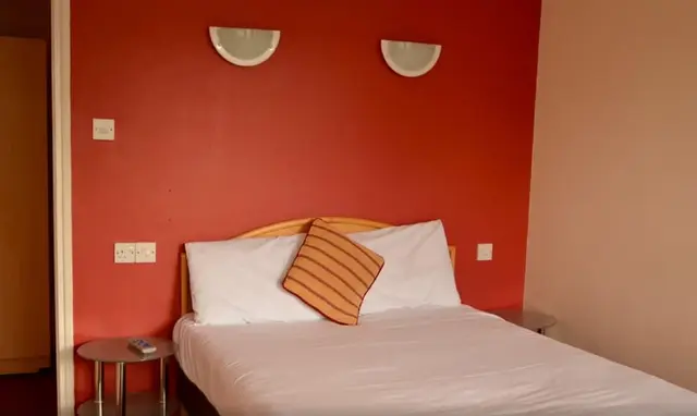 Classic Twin Room