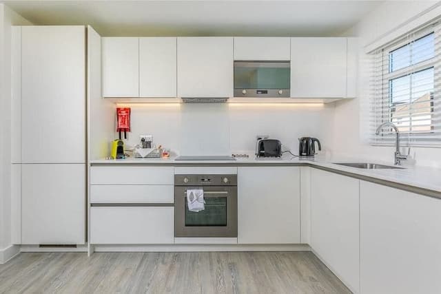 Superior Apartment, 2 Bedrooms, Bathtub