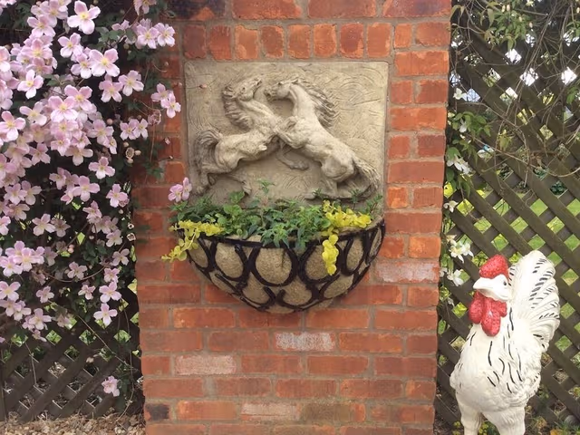 Cottage, Private Bathroom, Garden View (Parsnip Place)