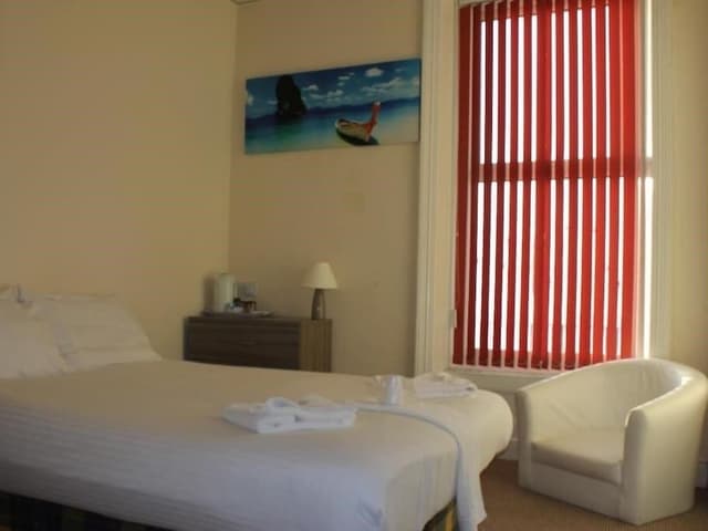 Double Room, Ensuite, Sea View