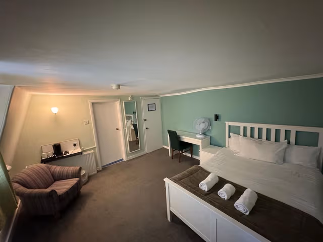 Basic Double Room, 1 Double Bed