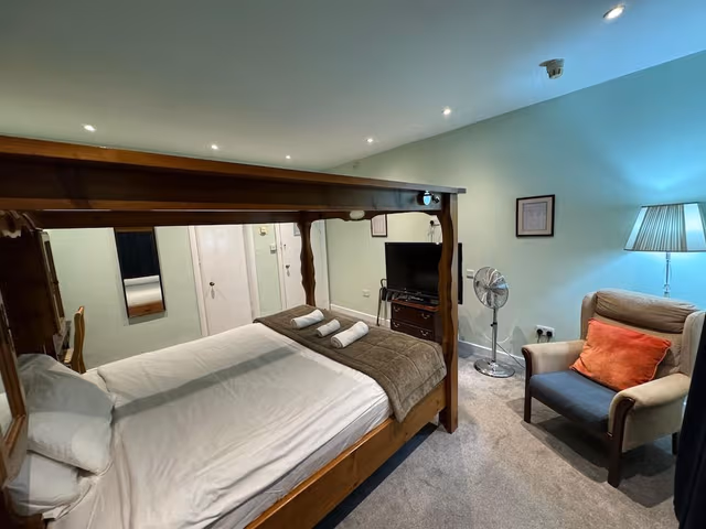 Superior Room, 1 Queen Bed