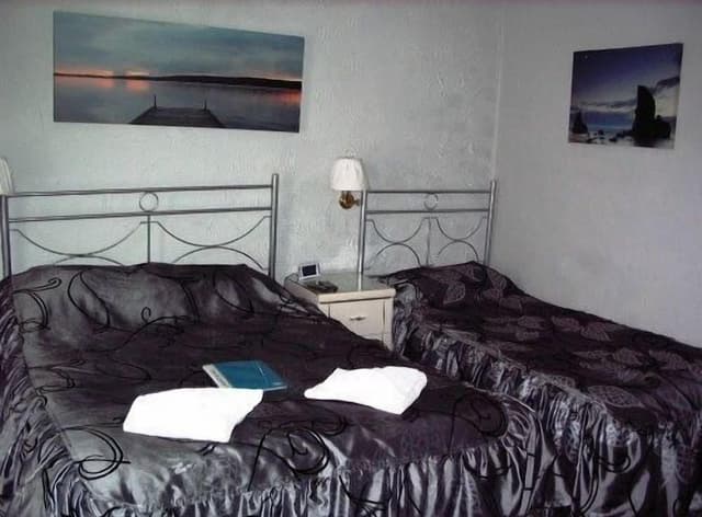 Suite, Ensuite (Sleeps 3)