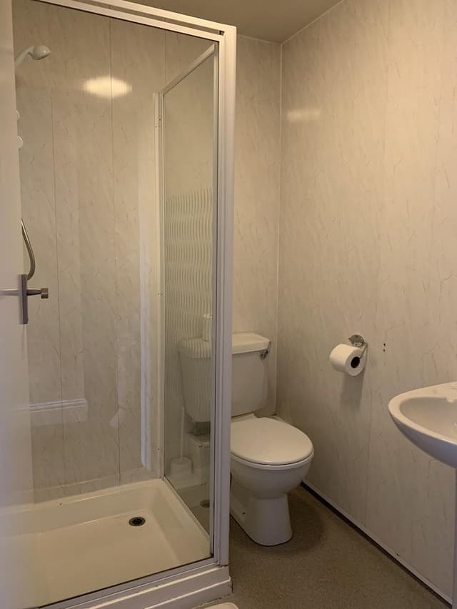 Standard Suite, Ensuite