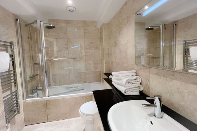 Family Classic Room, Double and Single Bed, no lift
