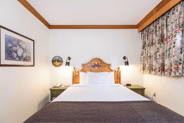 Suite, Multiple Beds