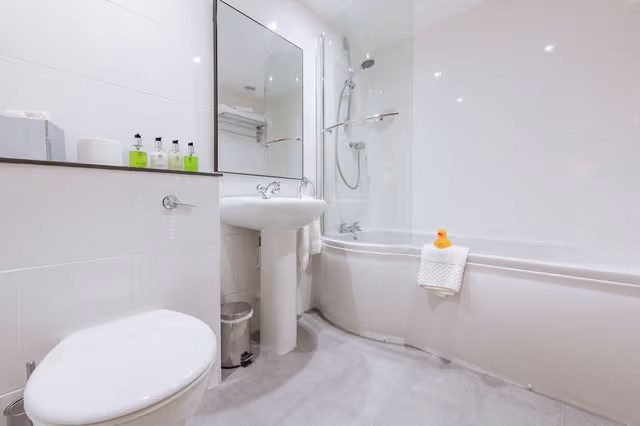 Classic Double Room, Ensuite
