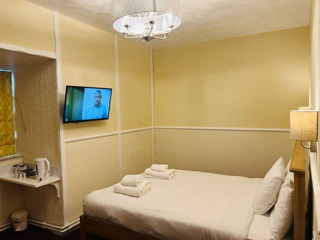 Family Room, Multiple Beds