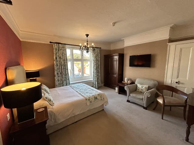 Double room-Ensuite with Bath-Large Family