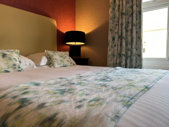 Double room-Ensuite with Bath-Large Family