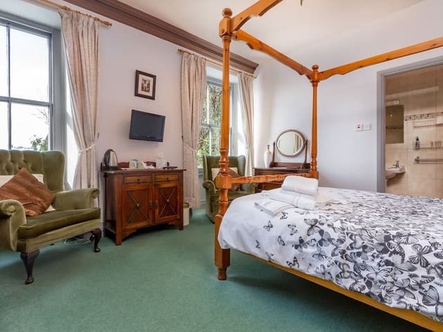 Deluxe Double Room, Ensuite (Large Four Poster)